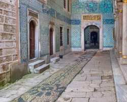 There are 400 rooms in the Imperial Harem. This section was used by wives and mistresses of the Sultan and their relatives. It seems that Sultan did n